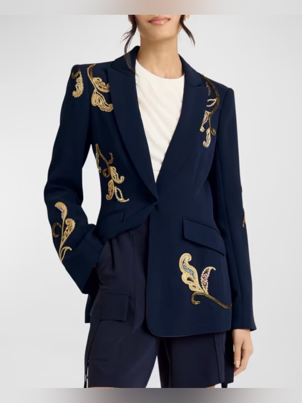 NWT Cinq à Sept Cheyenne Paisley Embellished Blazer Navy – Size 6 - Picture 2 of 12